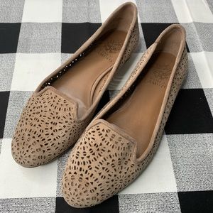 Vince Camuto Lanta Tan Laser Cut Loafer Flats sz 7